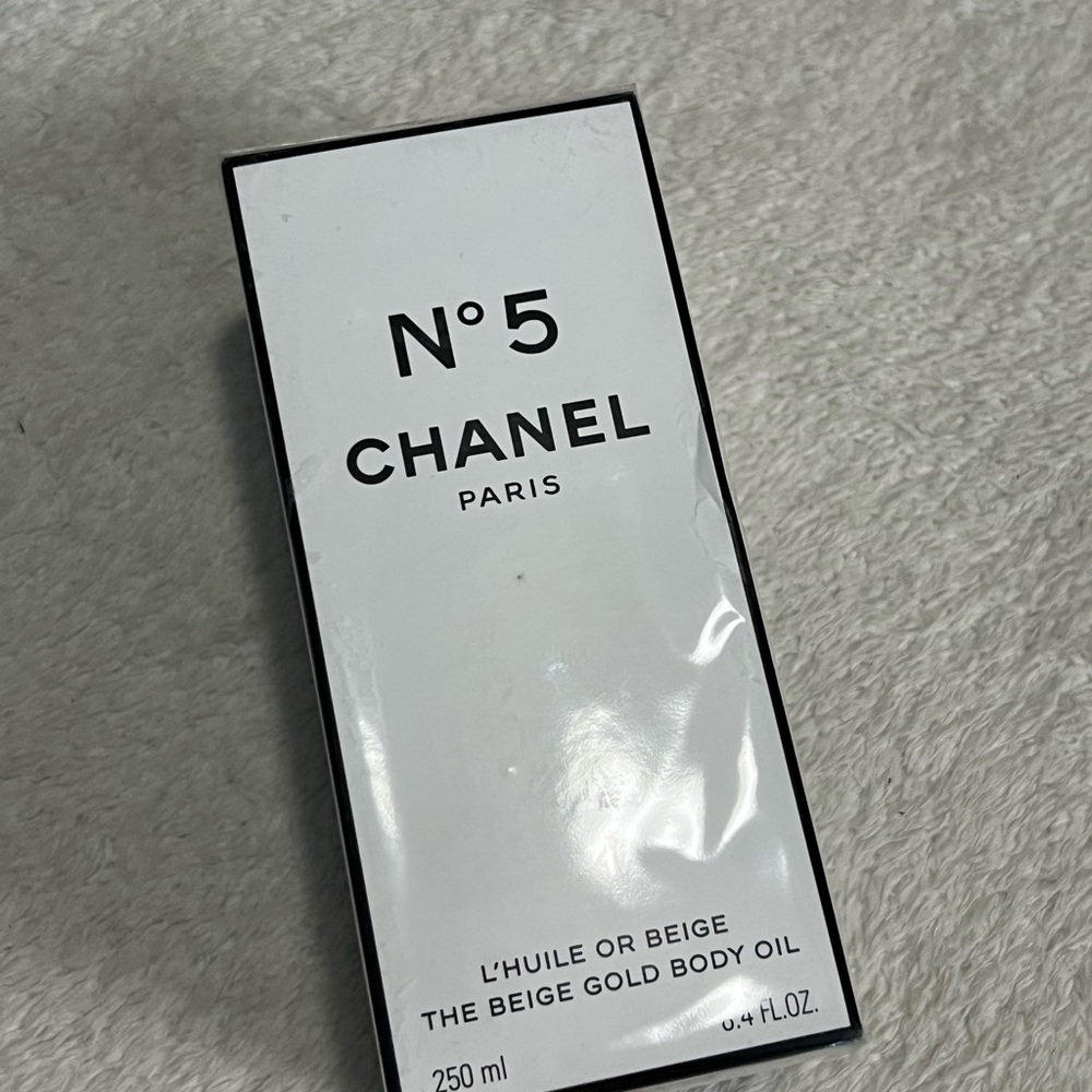 Chanel No. 5 Beige Gold Body Oil